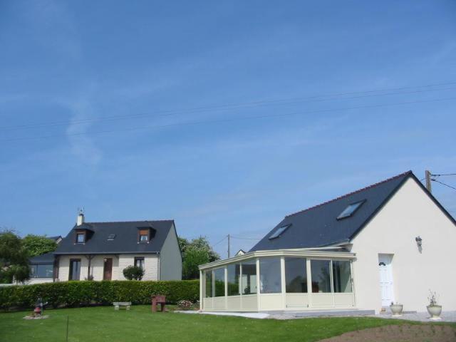 CHAMBRES D'HÔTES chez réjane Crasville  Exterior foto